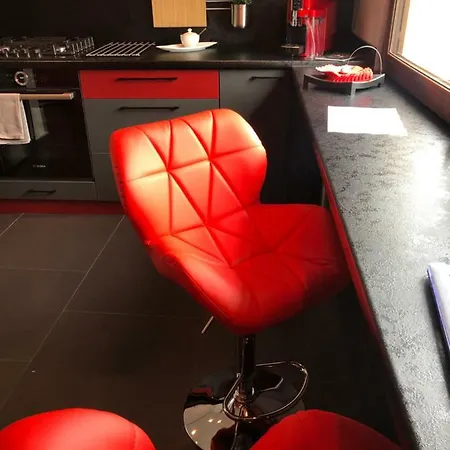 Grey דירה שורזוב